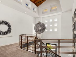 7733 Hansen Road NE, Bainbridge Island WA 98110