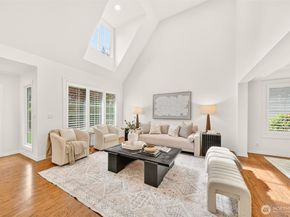 6831 117th Avenue NE, Kirkland WA 98033