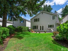 6831 117th Avenue NE, Kirkland WA 98033