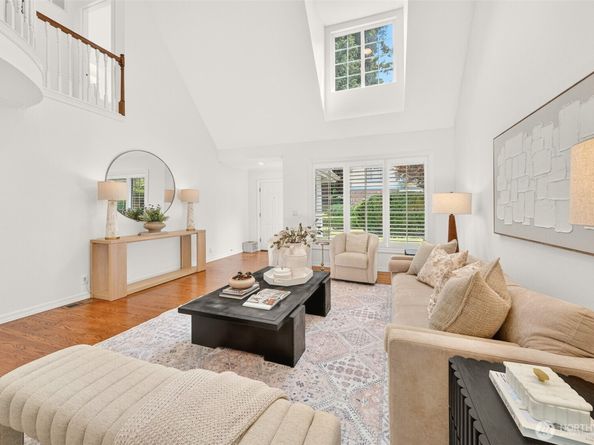 6831 117th Avenue NE, Kirkland WA 98033