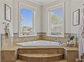 142 7th Avenue, Kirkland WA 98033