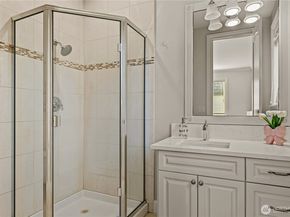 142 7th Avenue, Kirkland WA 98033