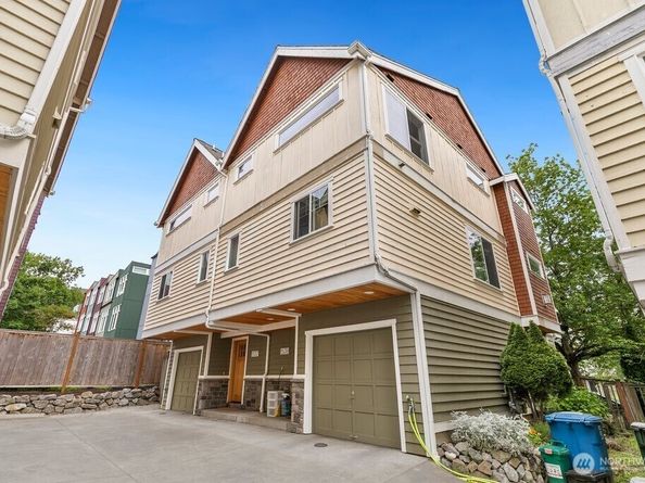 1137 26th Avenue, Seattle WA 98122