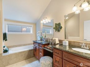 1137 26th Avenue, Seattle WA 98122