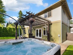 5944 26th Avenue SW, Seattle WA 98106
