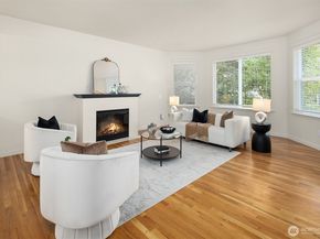 5944 26th Avenue SW, Seattle WA 98106
