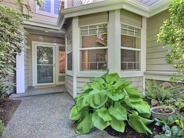 575 Elma Avenue NE, Renton WA 98059