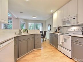 575 Elma Avenue NE, Renton WA 98059