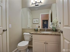 575 Elma Avenue NE, Renton WA 98059