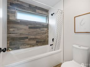10317 Sand Point Way NE, Seattle WA 98125