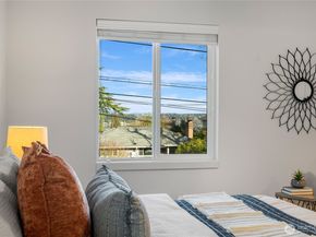 10317 Sand Point Way NE, Seattle WA 98125
