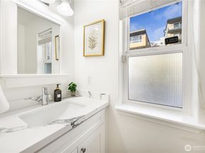 1231 6th Avenue N, Seattle WA 98109