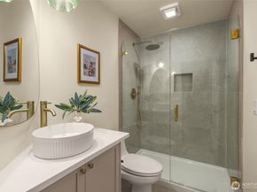 4416 239th Place SE, Bothell WA 98021
