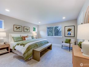 19229 Meridian Drive SE CW 14, Bothell WA 98012