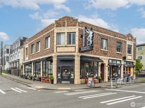 612 N 45th Street C, Seattle WA 98103