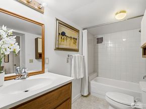 2514 Lake Park Drive S, Seattle WA 98144
