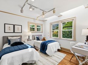 2514 Lake Park Drive S, Seattle WA 98144