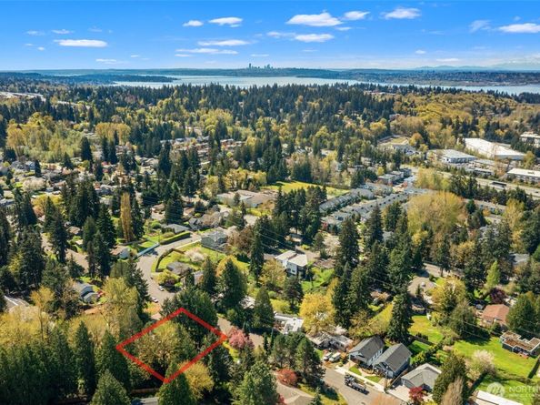 12604 109th Pl, Kirkland WA 98033