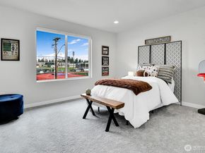 222 124th Street SW C2, Everett WA 98204