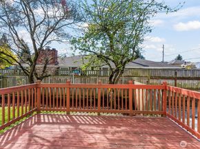 8109 15th Avenue SW, Seattle WA 98106