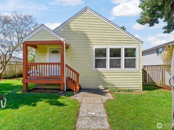 8109 15th Avenue SW, Seattle WA 98106