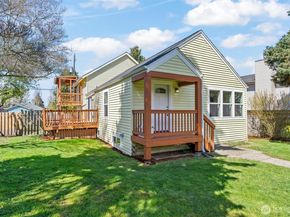 8109 15th Avenue SW, Seattle WA 98106