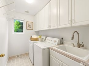 20037 139th Way SE, Kent WA 98042