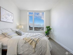 1321 Seneca Street 1708, Seattle WA 98101