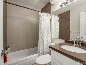 1100 N 31st Street, Renton WA 98056