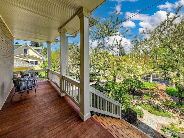 2127 Boyer Avenue E, Seattle WA 98112