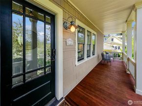 2127 Boyer Avenue E, Seattle WA 98112