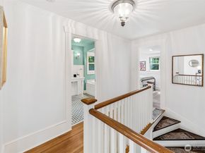 2127 Boyer Avenue E, Seattle WA 98112