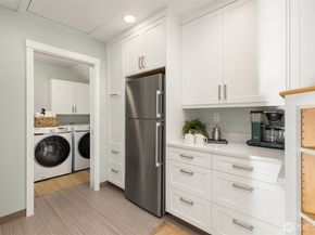 6518 NE Monte Vista Drive, Bainbridge Island WA 98110