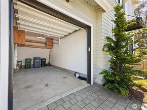 7502 32nd Avenue NE A, Seattle WA 98115