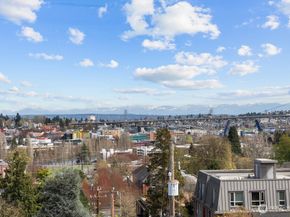 712 W Bertona Street A, Seattle WA 98119