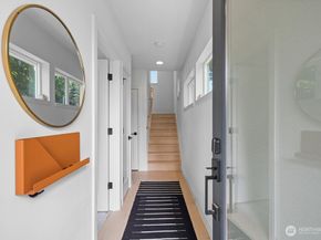 712 W Bertona Street A, Seattle WA 98119