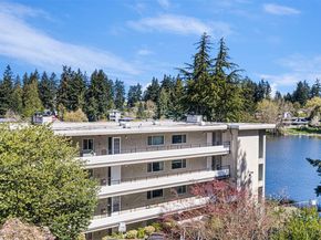 322 N 134th St 406, Seattle WA 98133