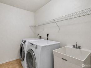 20412 123rd Avenue NE, Bothell WA 98011