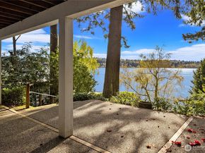 2047 Killarney Way, Bellevue WA 98004