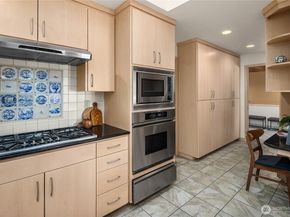 2047 Killarney Way, Bellevue WA 98004