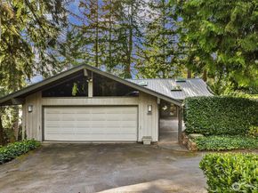 2047 Killarney Way, Bellevue WA 98004