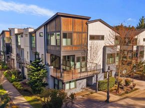 9608 NE 182nd Court A, Bothell WA 98011