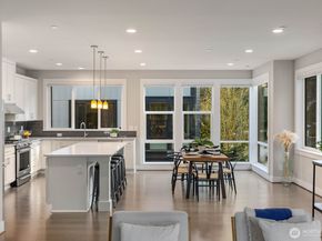 9608 NE 182nd Court A, Bothell WA 98011