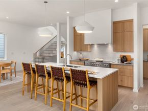 7506 18th Avenue NW, Seattle WA 98117