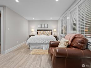3227 103rd Place NE, Bellevue WA 98004