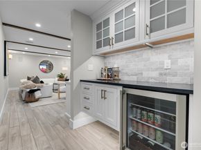 3227 103rd Place NE, Bellevue WA 98004