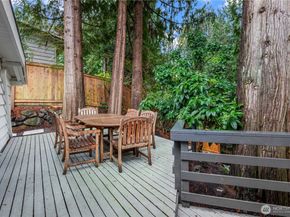 3227 103rd Place NE, Bellevue WA 98004