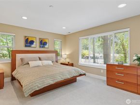 13430 Patriot Way SE, Renton WA 98059