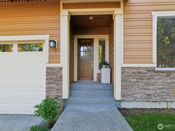 13430 Patriot Way SE, Renton WA 98059