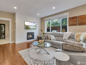 13430 Patriot Way SE, Renton WA 98059